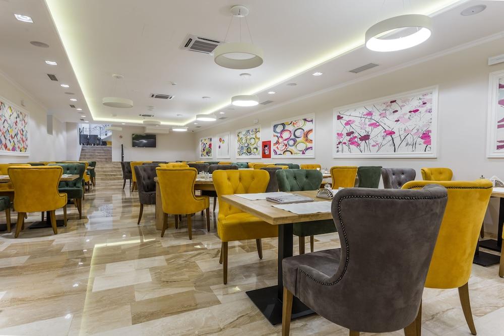 Hotel Royal Inn Белград Екстер'єр фото