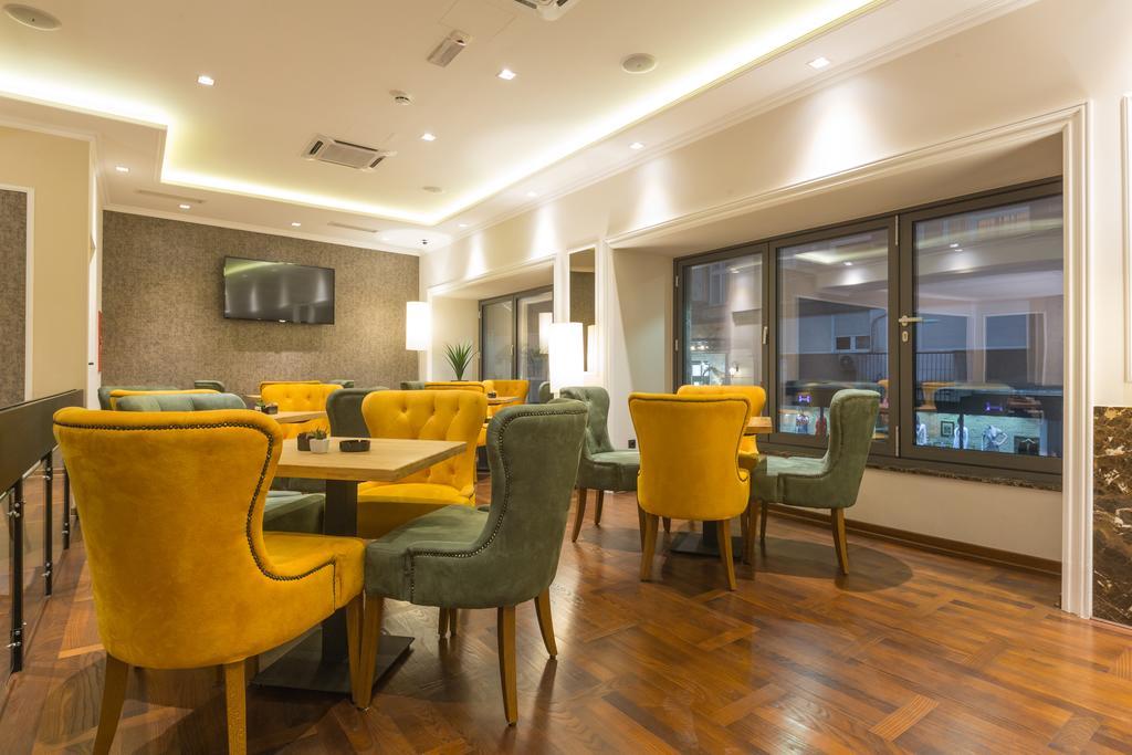 Hotel Royal Inn Белград Екстер'єр фото
