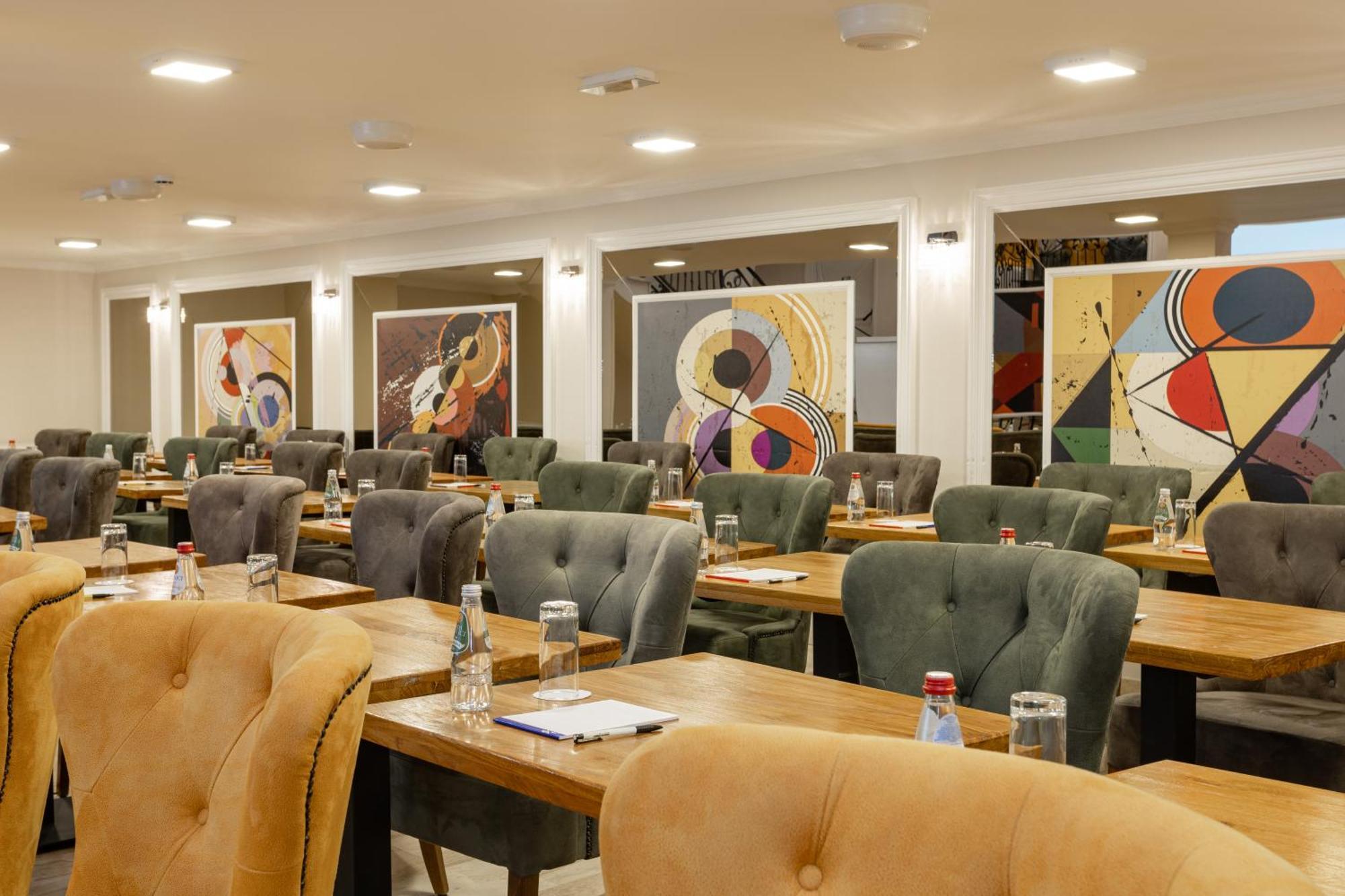 Hotel Royal Inn Белград Екстер'єр фото