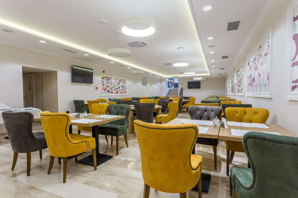 Hotel Royal Inn Белград Екстер'єр фото